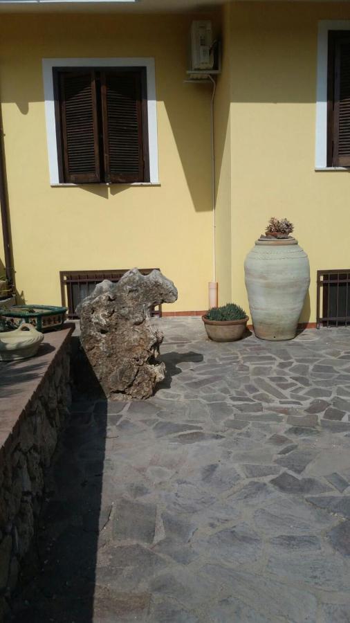 Crisam Bed and Breakfast Sabaudia Exterior foto